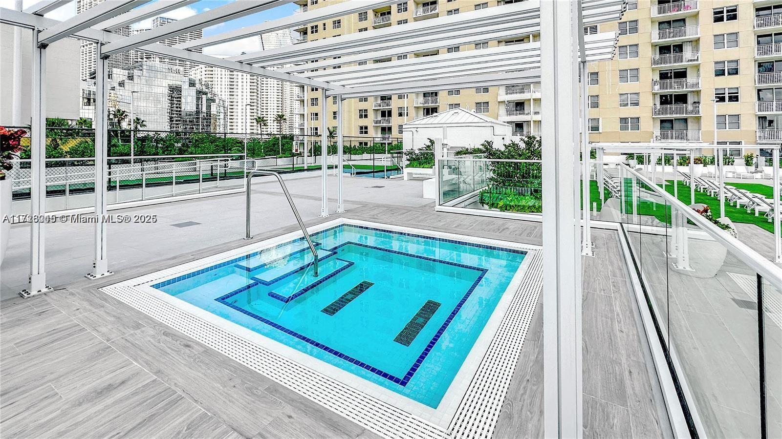 BRICKELL KEY - Residential Lease