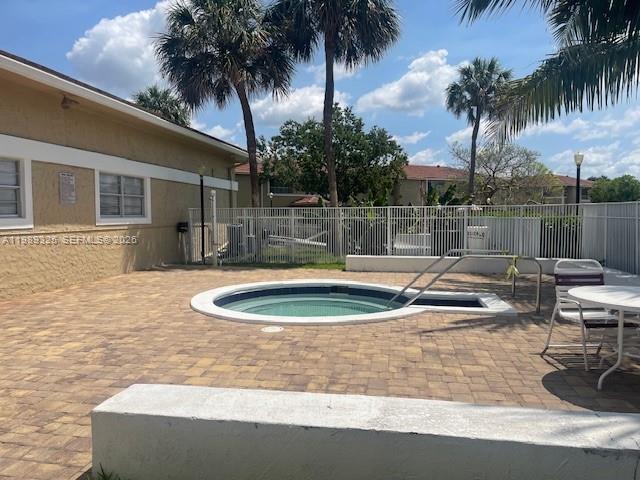 LAKEWOOD VILLAGE - Residential