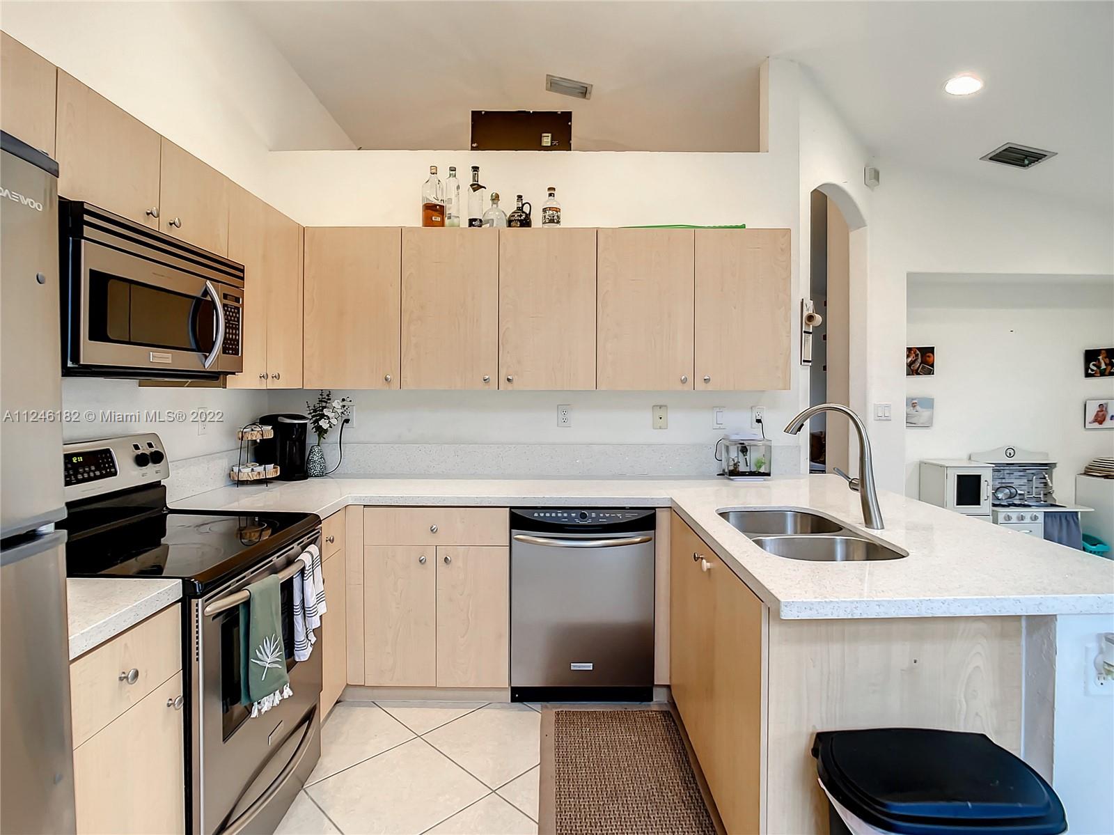 SHORES AT KEYS GATE - Residential