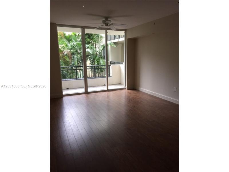 VERANDA CONDO - Residential Lease