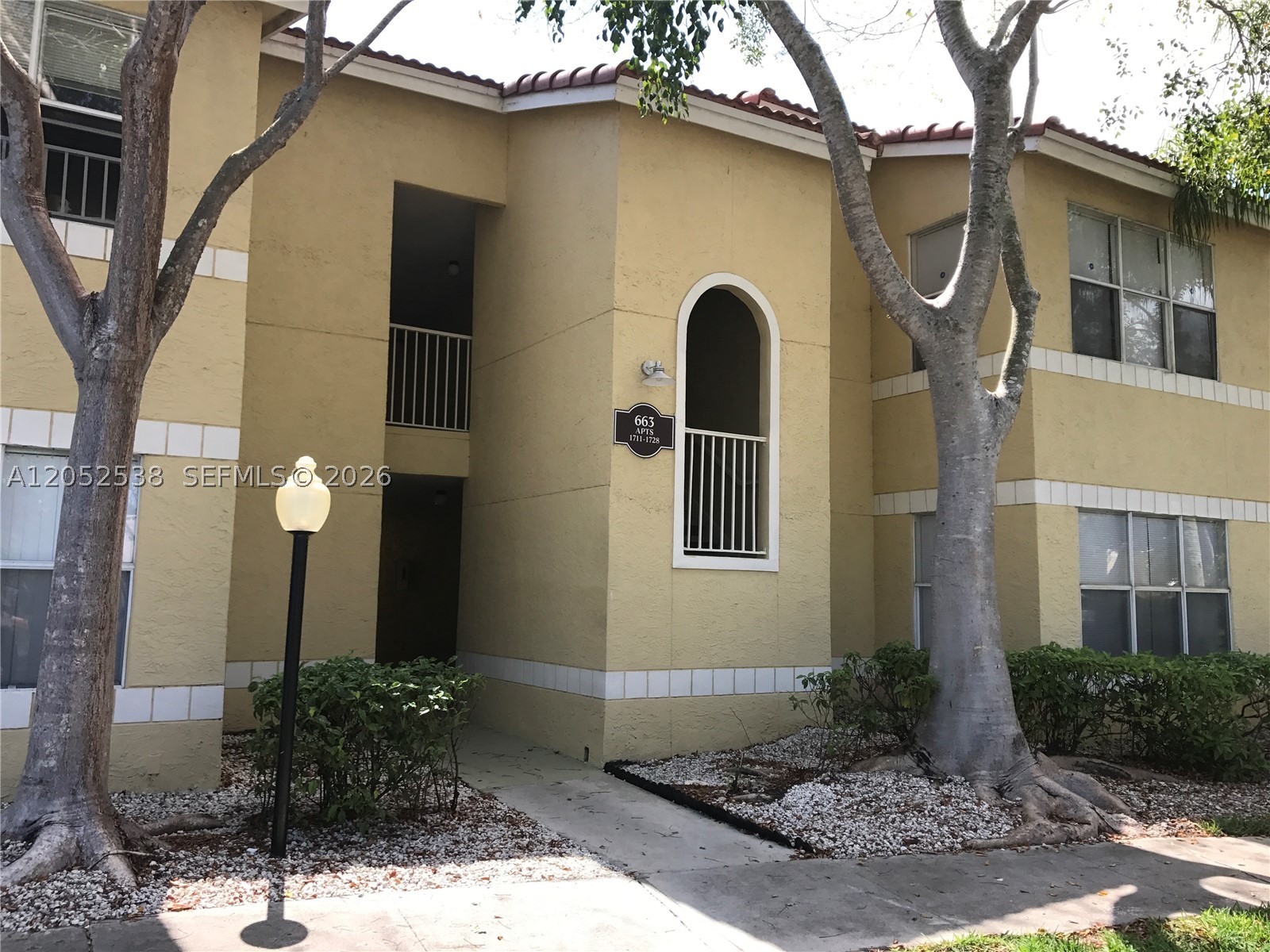 Bright and spacious 1BR/1BA in the gated Vista Isles community of Sunrise. This first-floor unit features an open living/dining layout, tile flooring, in-unit washer/dryer, walk-in closet, and a screened balcony overlooking [view]. The kitchen includes a microwave, range/oven, and ample cabinet space. Split-plan bath with [tub/shower combo]. Community offers a resort-style pool, clubhouse, fitness center, tennis, and 24-hour gated entry. Assigned parking plus guest spaces. Prime Sawgrass location — minutes to Sawgrass Mills, the Sawgrass Expressway, I-595, and Plantation. Water, sewer, trash, and [amenities] included in rent. Available [DATE]. Rent $[X]/month. First, last, security. HOA approval required — application fee, approval takes approx. 14 or so days. Minimum credit 650; income 3x rent. Sorry, no pets. Unfurnished. Easy to show