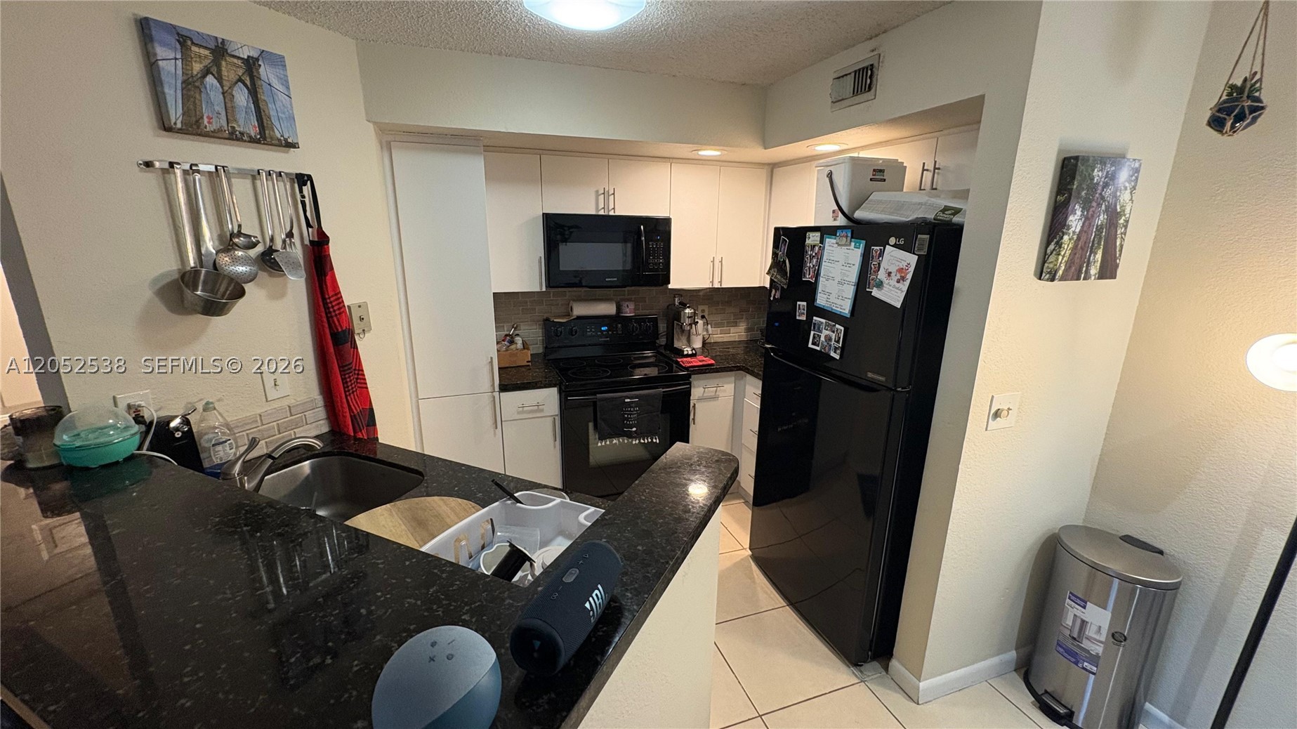 ISLES AT LAGO MAR CONDO - Residential Lease