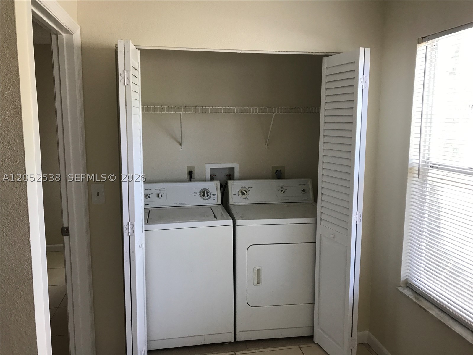 ISLES AT LAGO MAR CONDO - Residential Lease