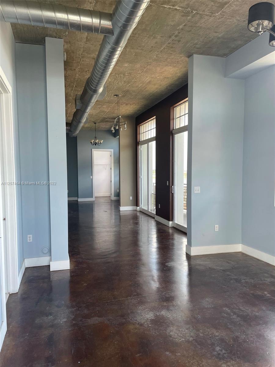 SKYLOFTS CONDO - Residential Lease