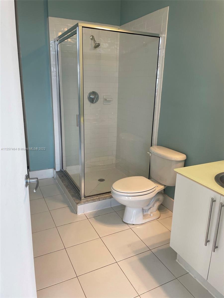 SKYLOFTS CONDO - Residential Lease