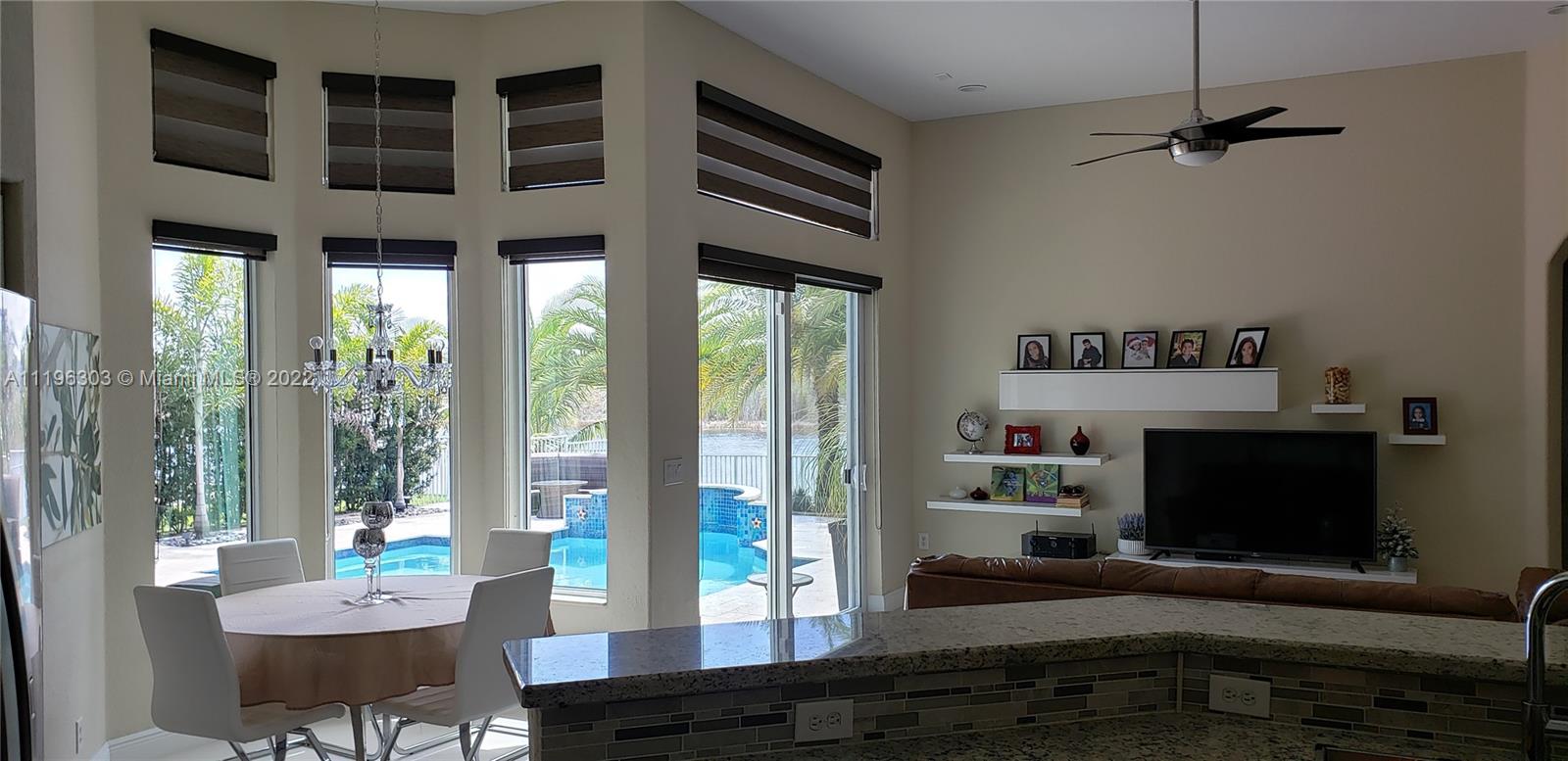 SUNSET LAKES PLAT TWO - Residential