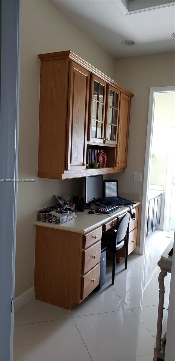 SUNSET LAKES PLAT TWO - Residential