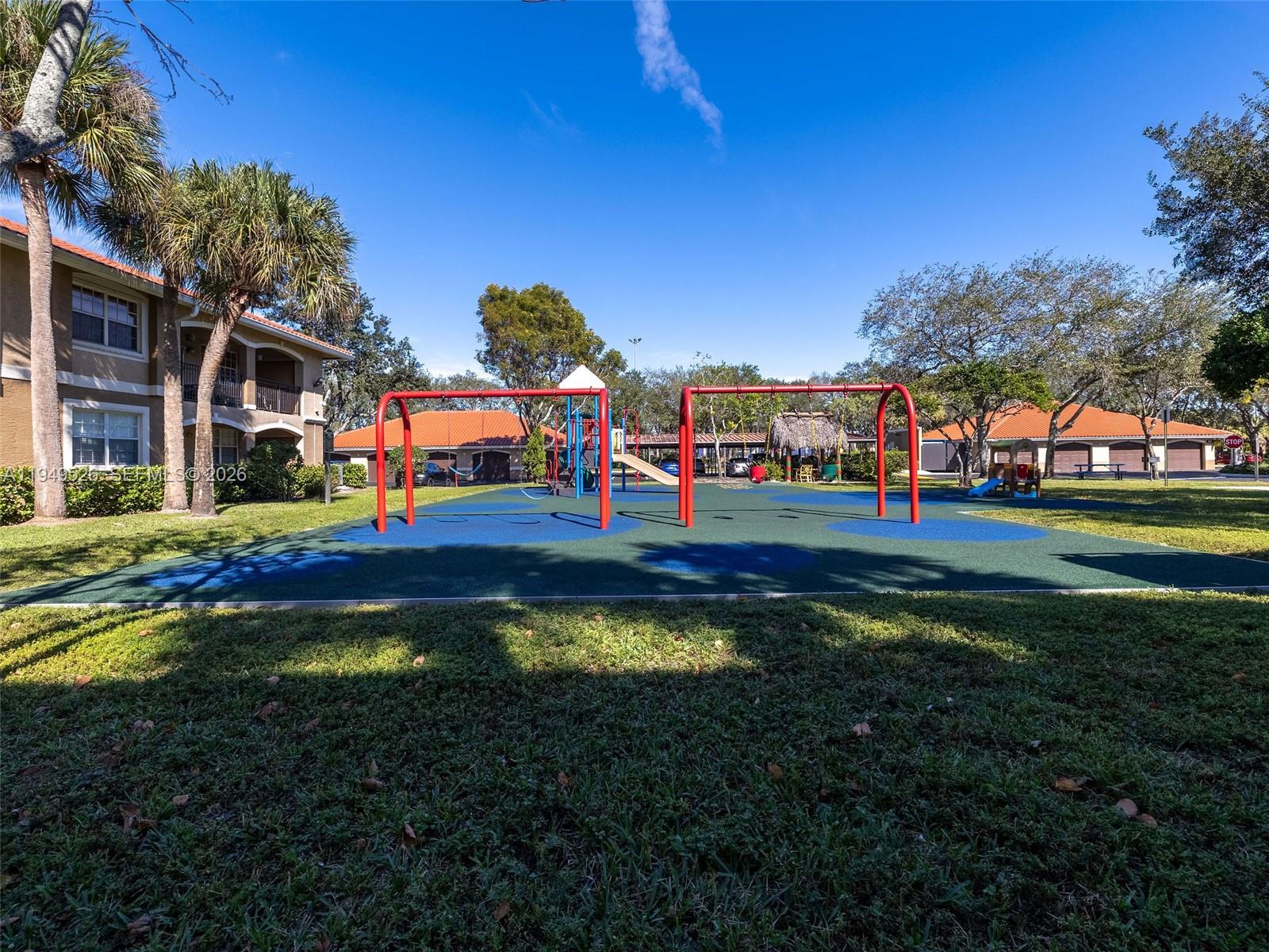 MARQUESA CONDO - Residential