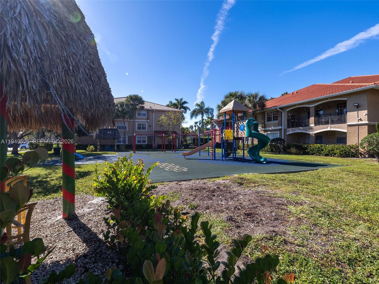 MARQUESA CONDO - Residential