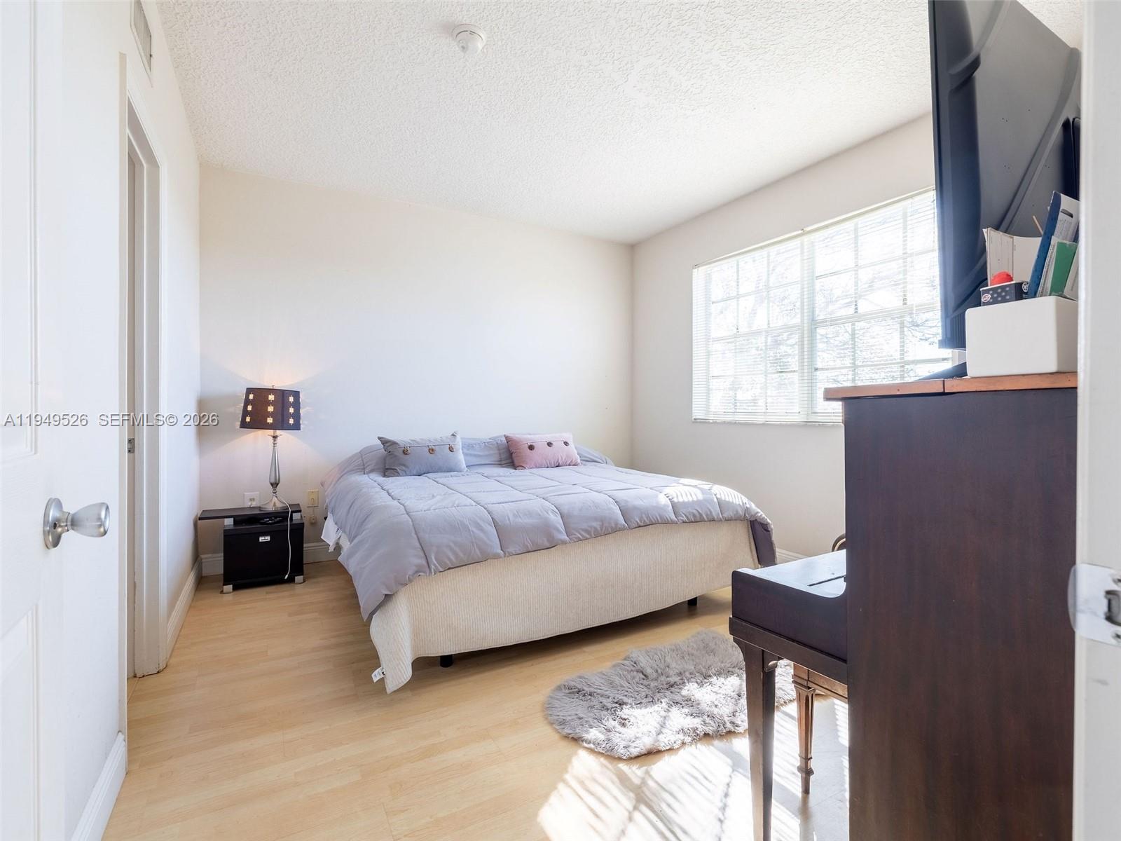 MARQUESA CONDO - Residential