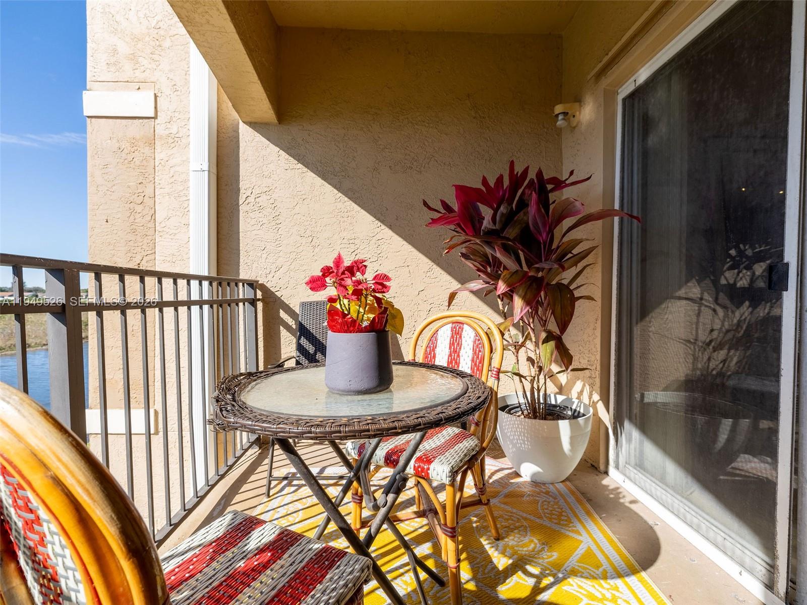 MARQUESA CONDO - Residential
