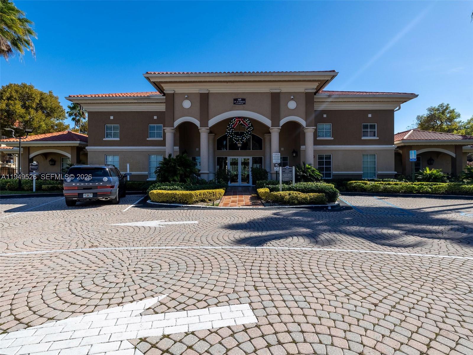 MARQUESA CONDO - Residential