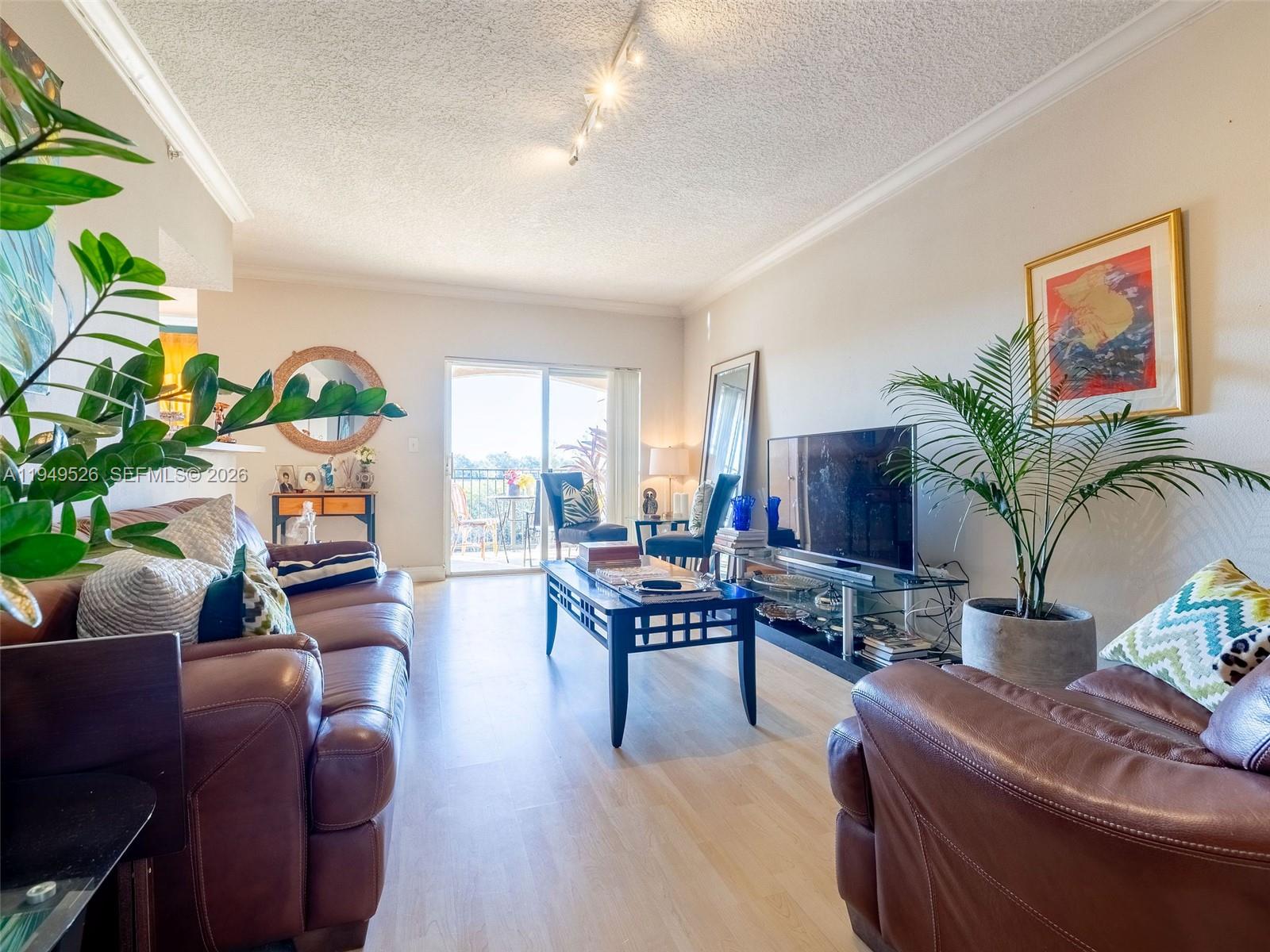 MARQUESA CONDO - Residential