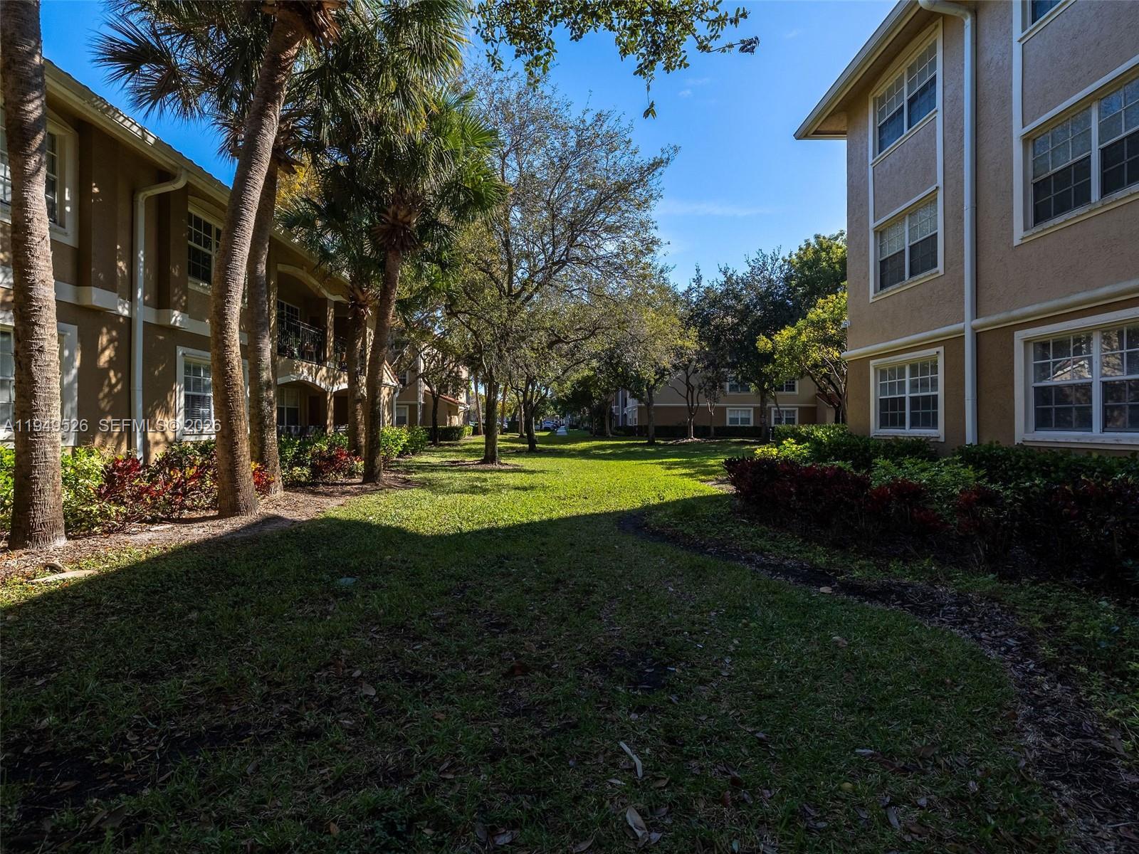 MARQUESA CONDO - Residential