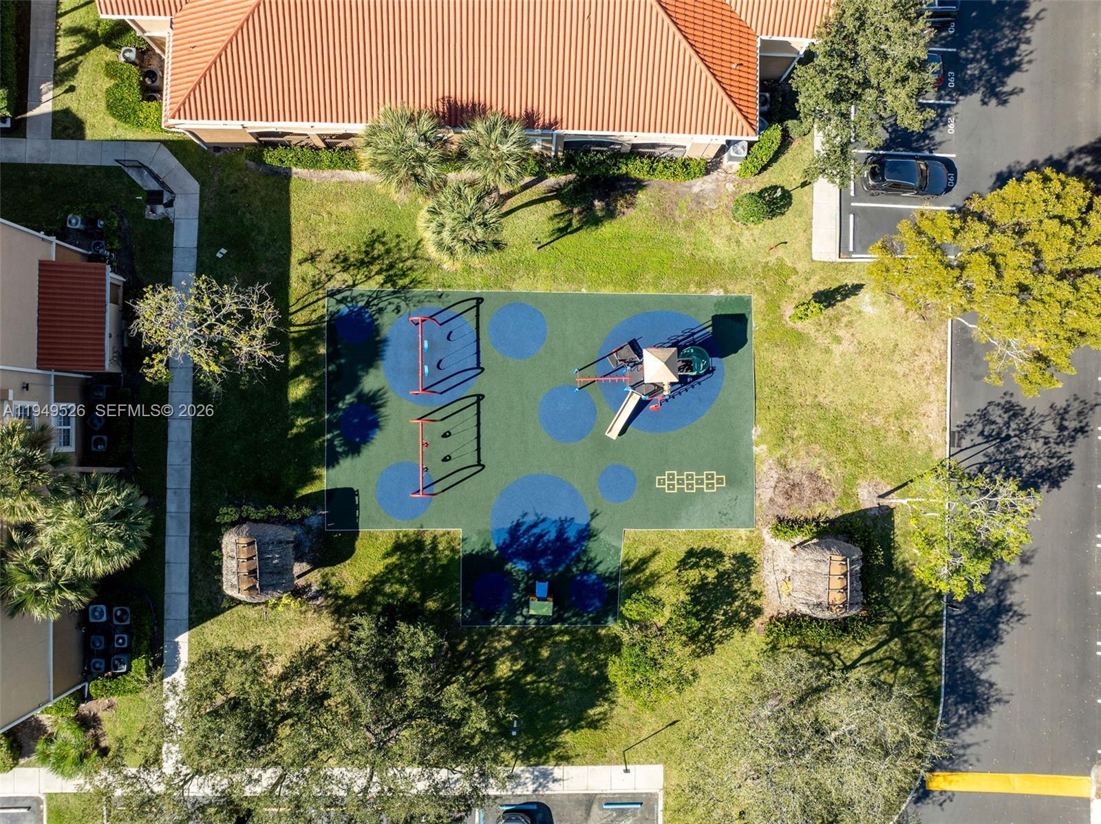 MARQUESA CONDO - Residential
