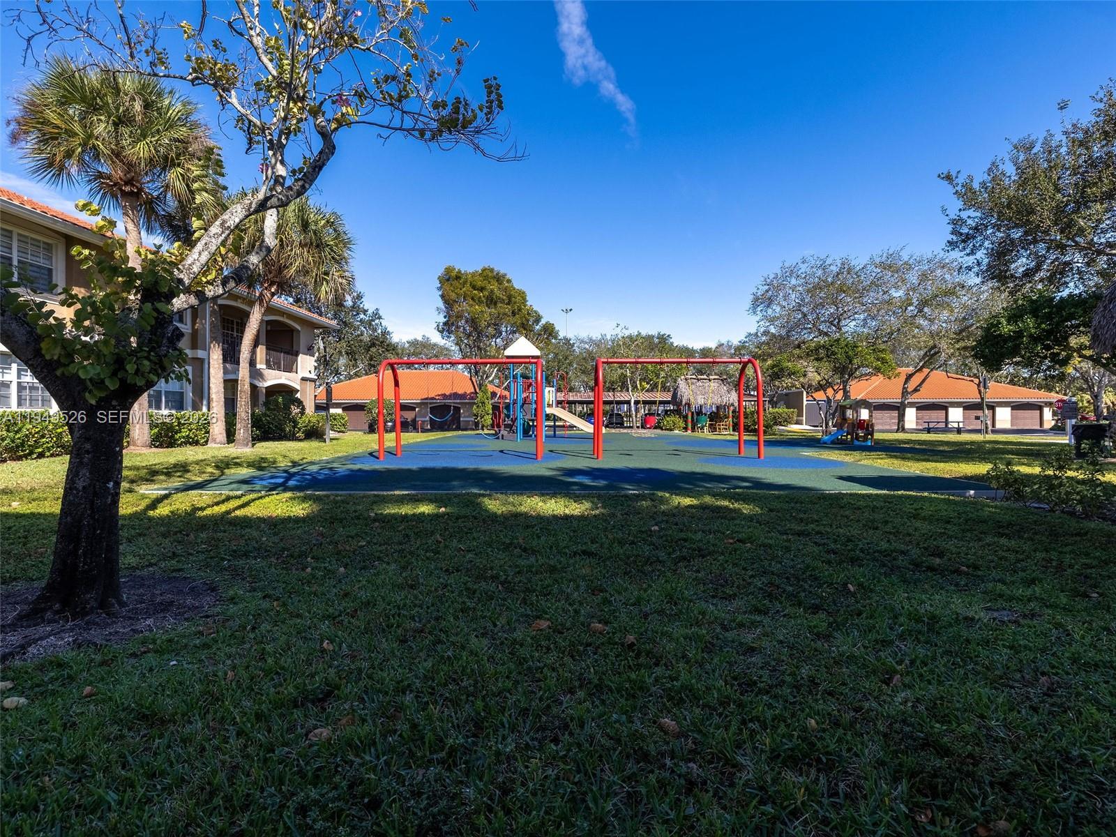 MARQUESA CONDO - Residential