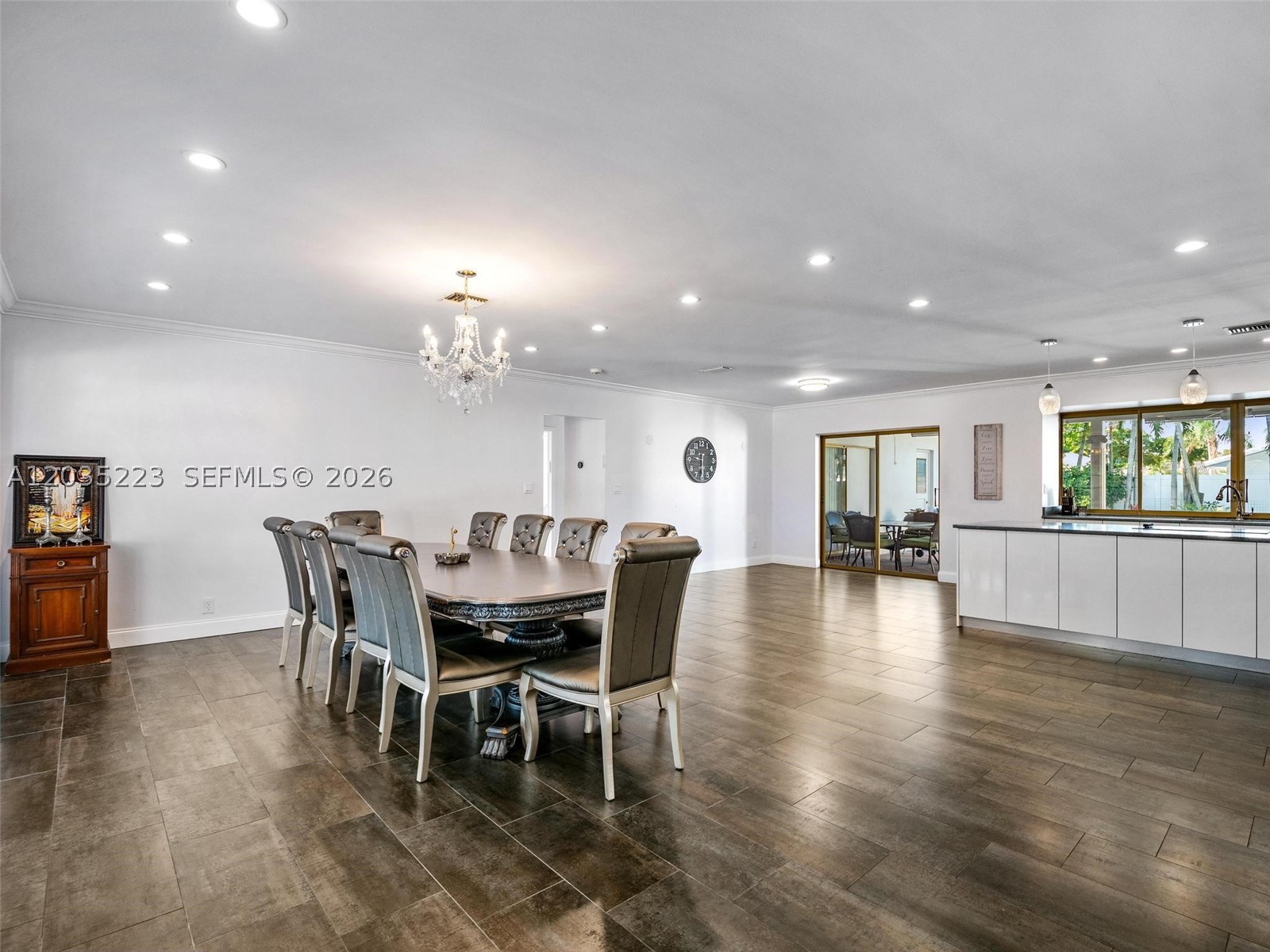 EMERALD HILLS - Residential