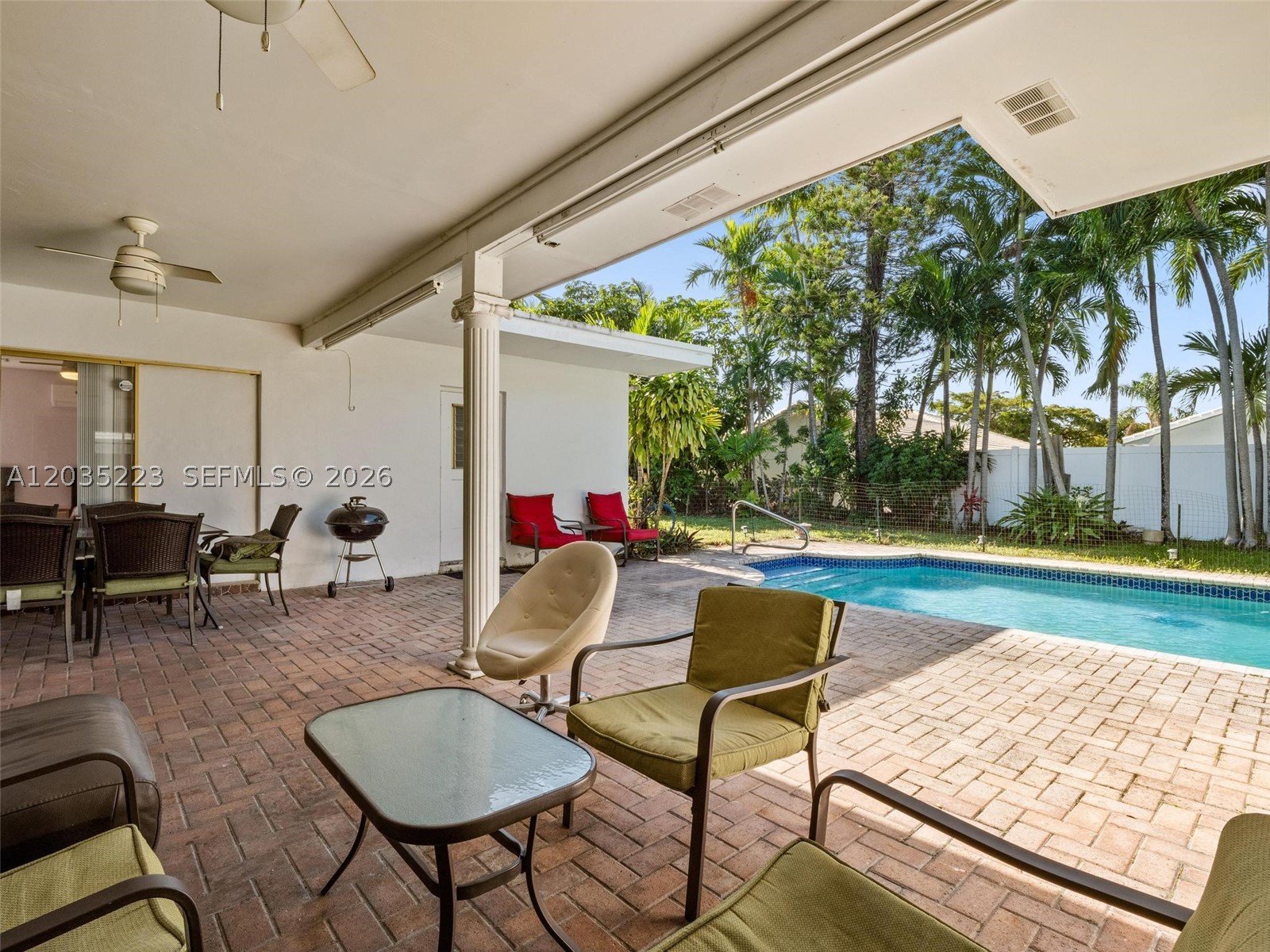 EMERALD HILLS - Residential