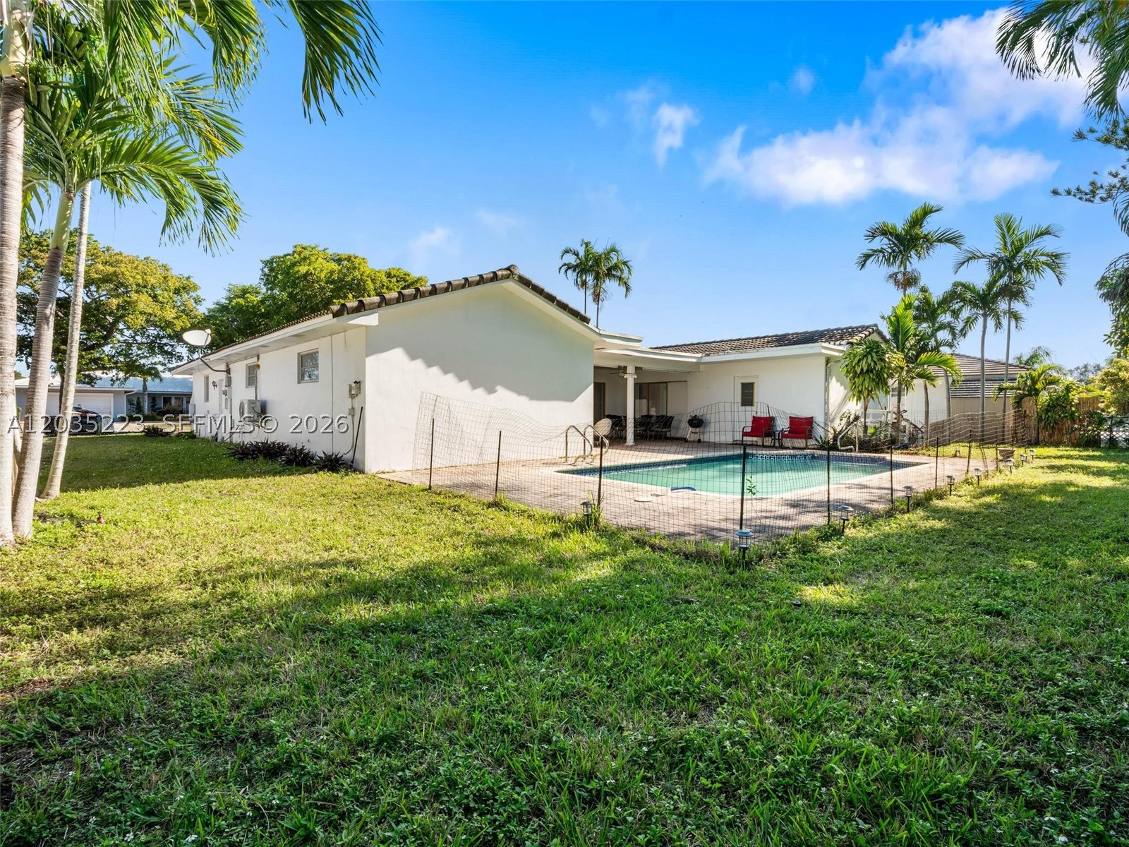 EMERALD HILLS - Residential