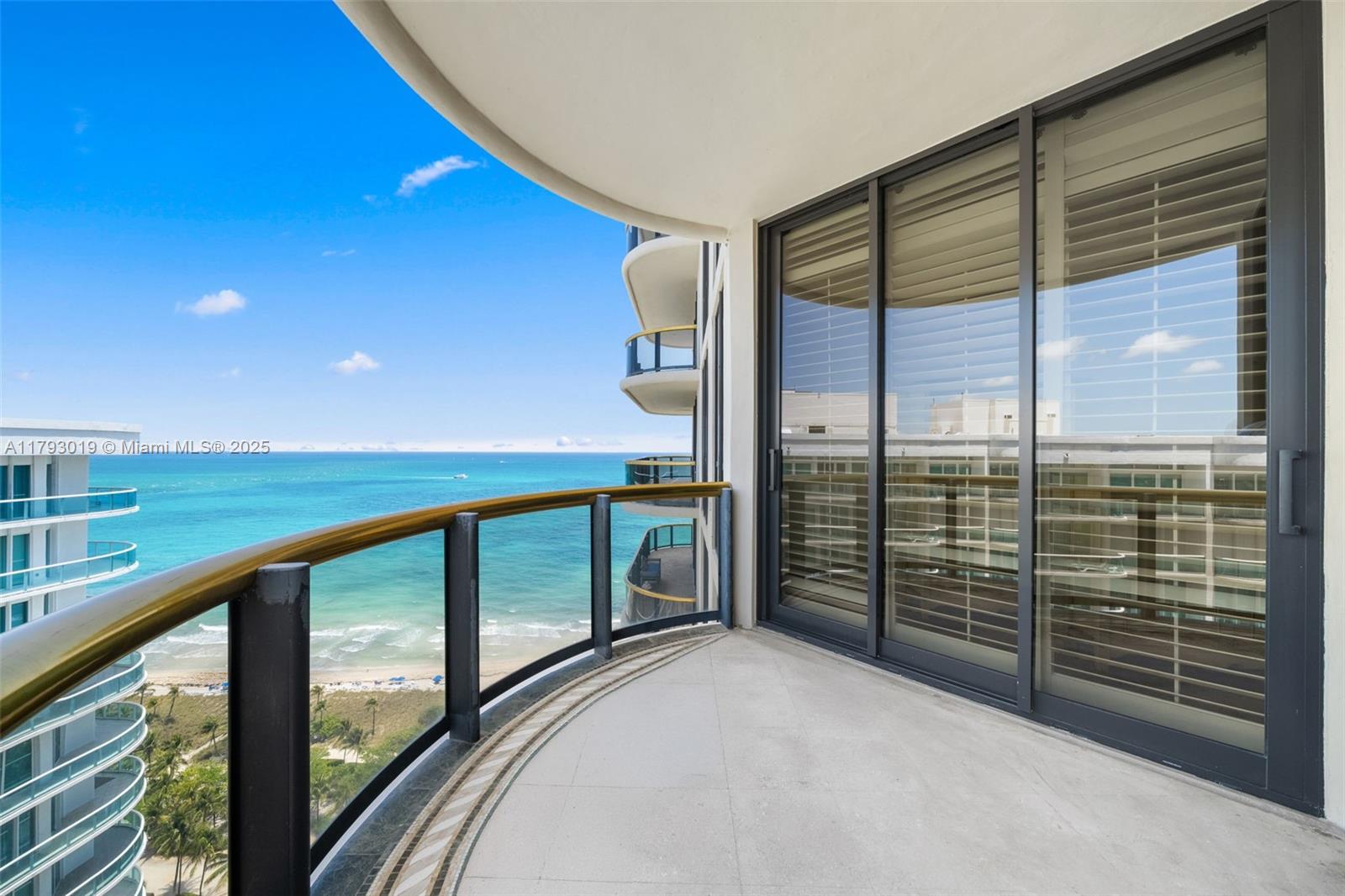 BAL HARBOUR TOWER CONDO - Residential