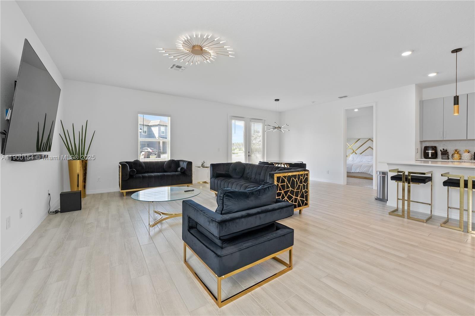 GLEN AT WEST HAVEN - Residential