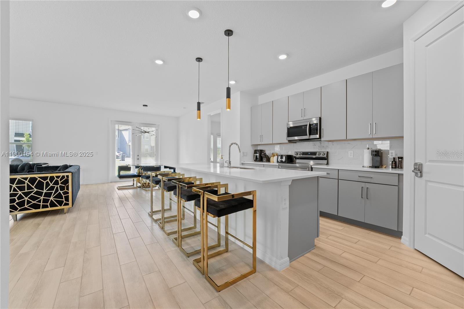 GLEN AT WEST HAVEN - Residential