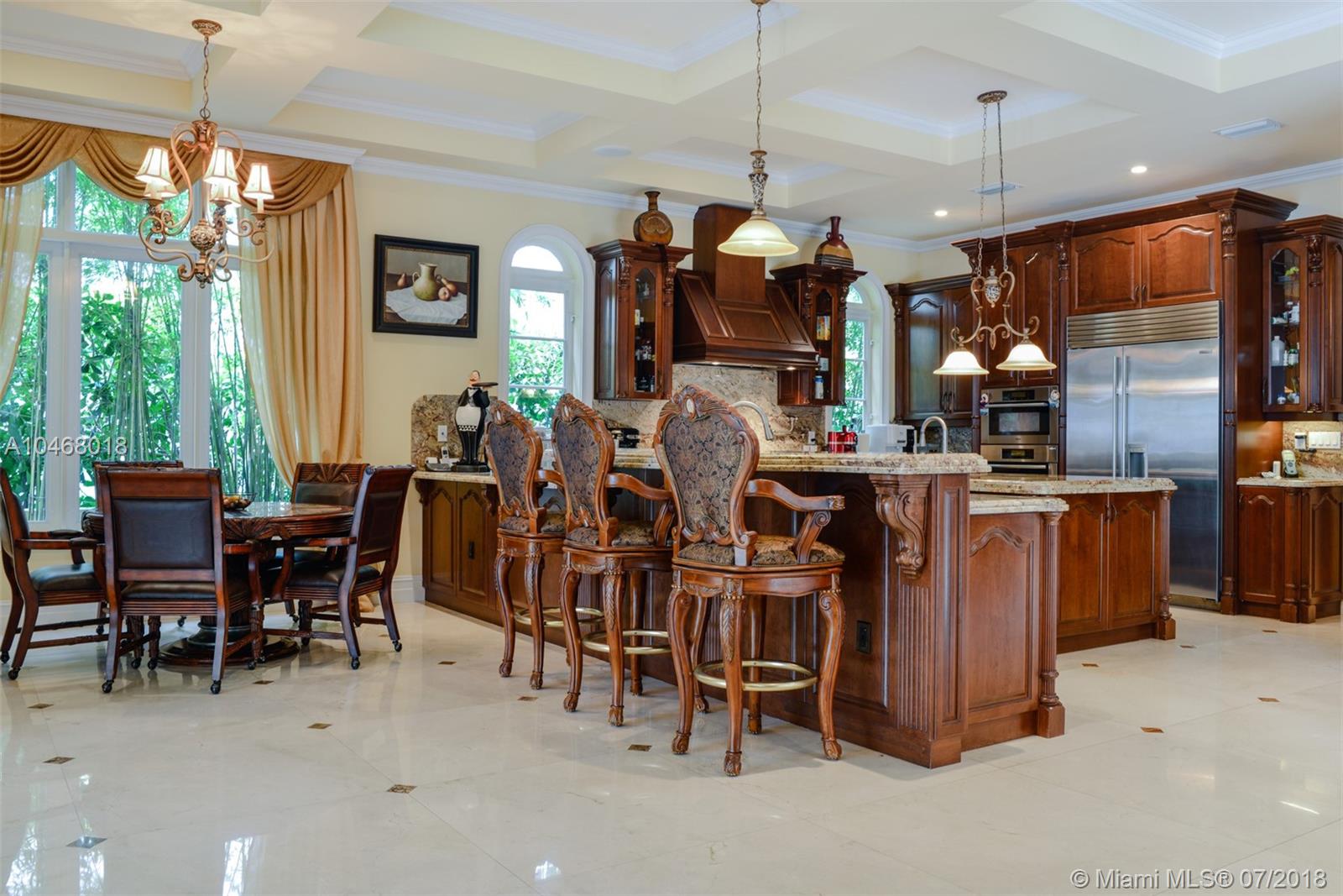 GOLDEN BEACH SEC E - Residential