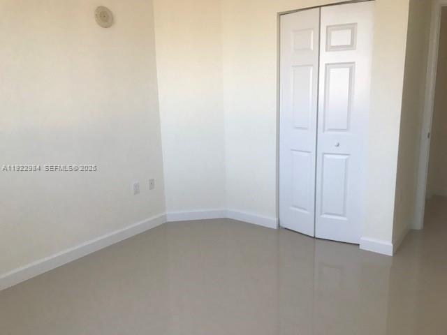 DUO CONDOMINIUM EAST - Residential