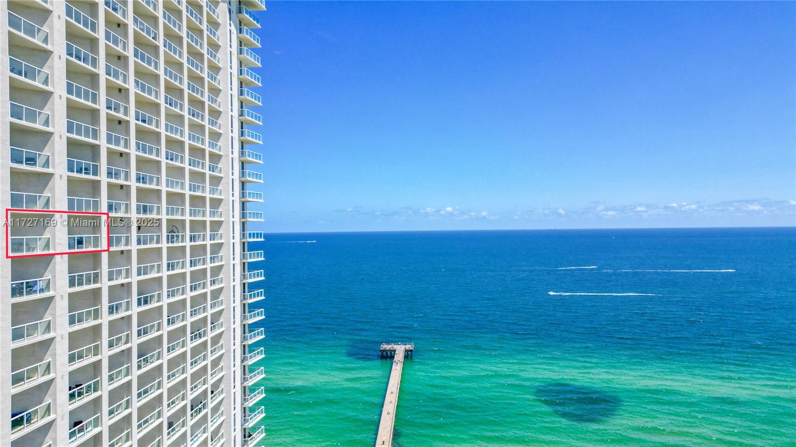 LA PERLA CONDO - Residential