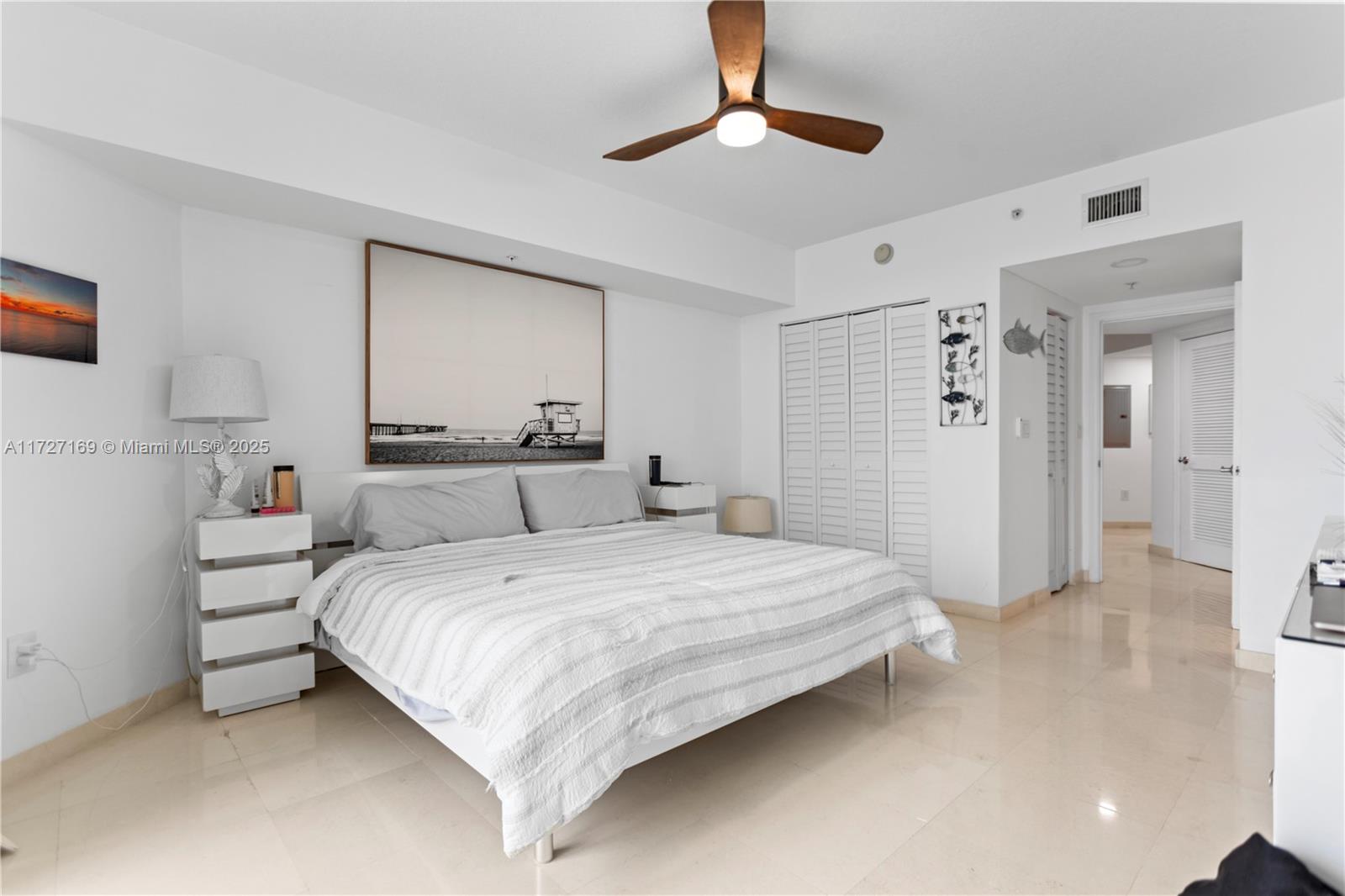 LA PERLA CONDO - Residential