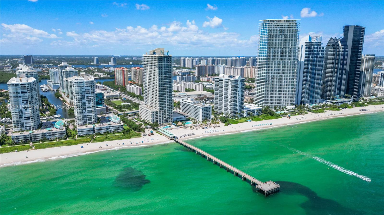 LA PERLA CONDO - Residential