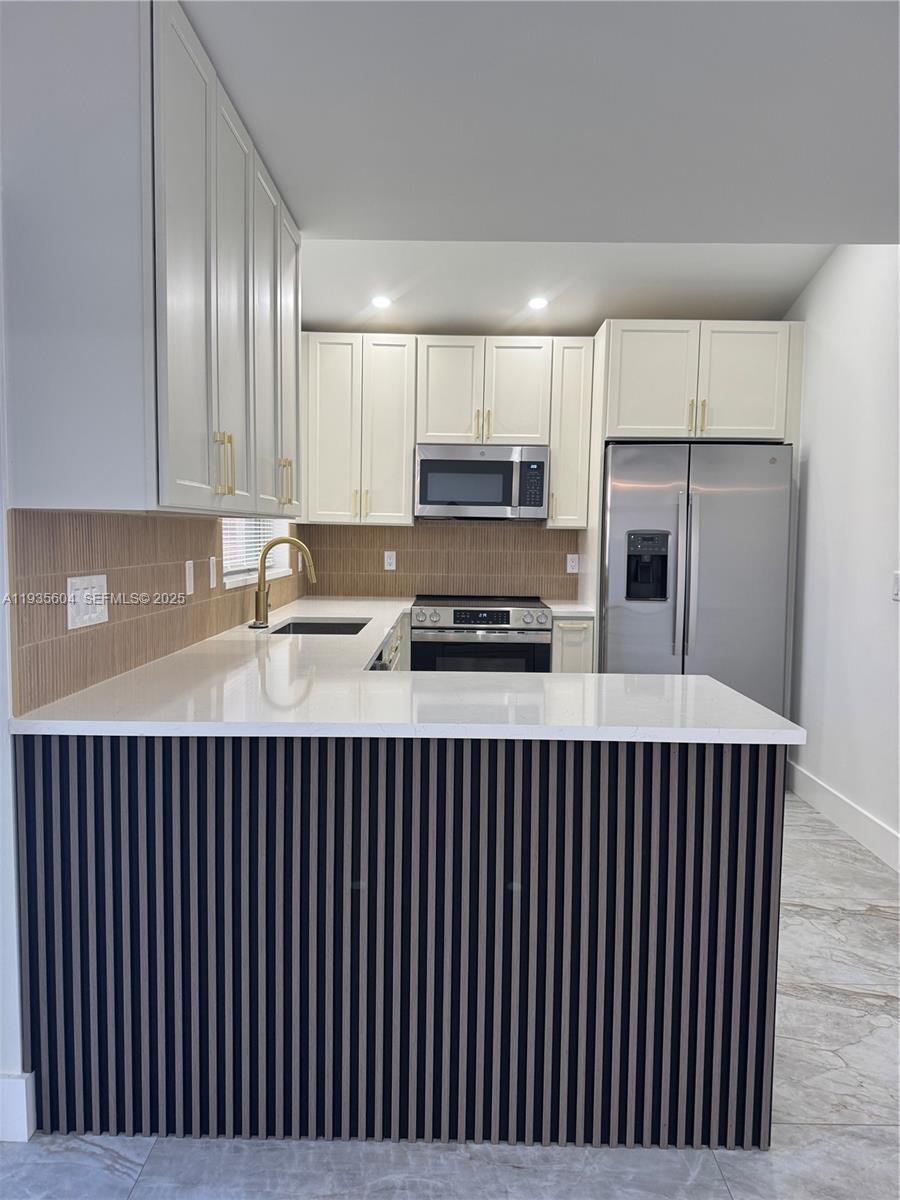 U S LEND LEASE PLAT NO ON - Residential