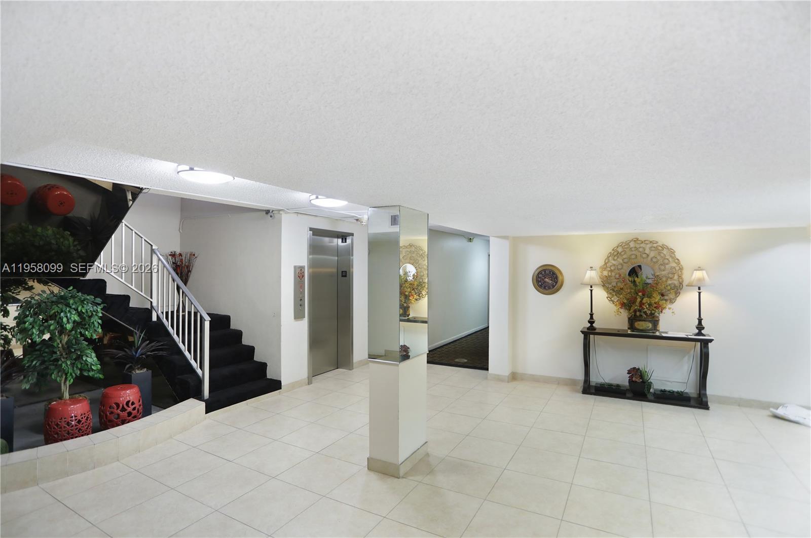 PLANTATION PLACE CONDO - Residential