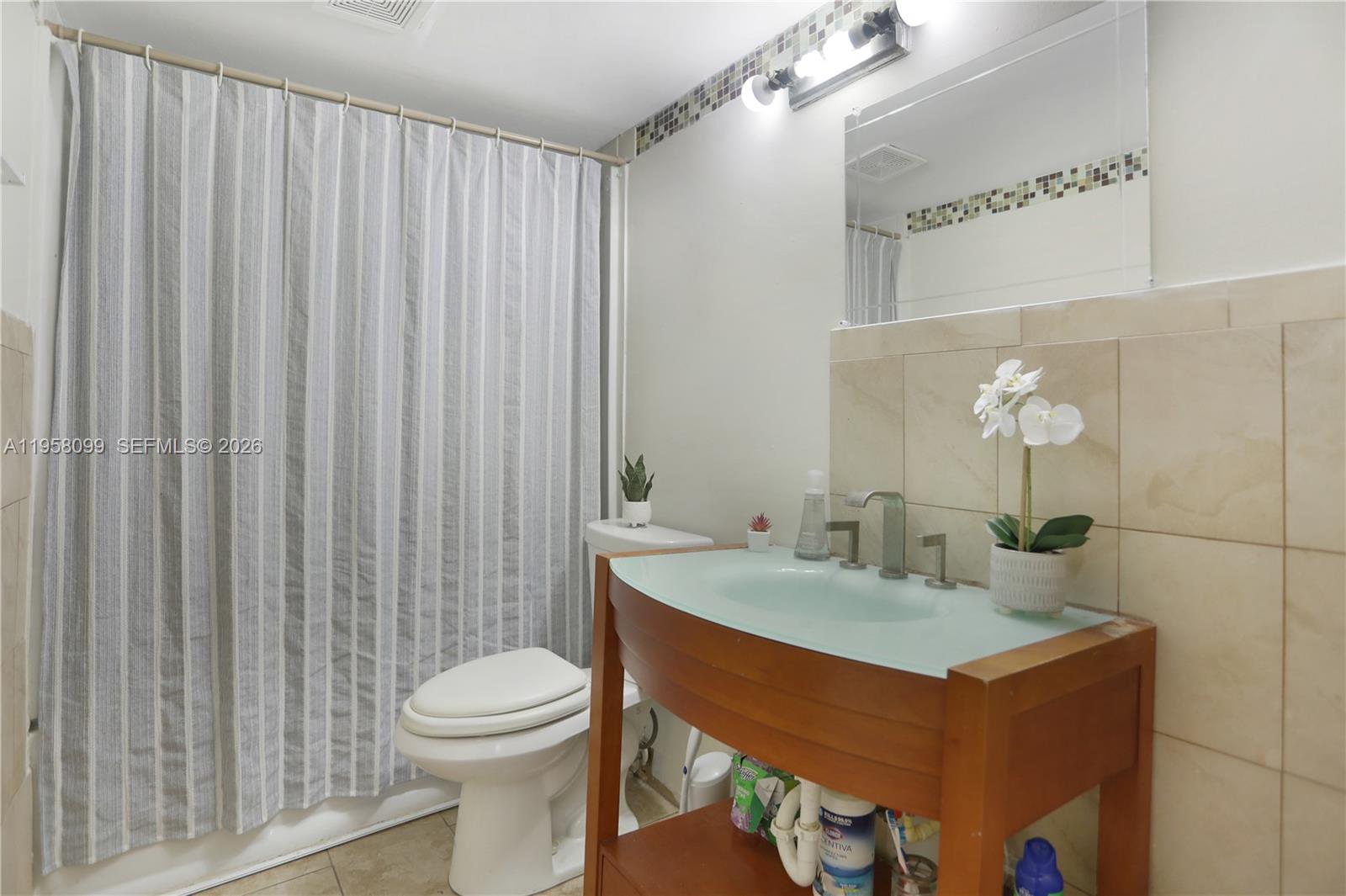 PLANTATION PLACE CONDO - Residential
