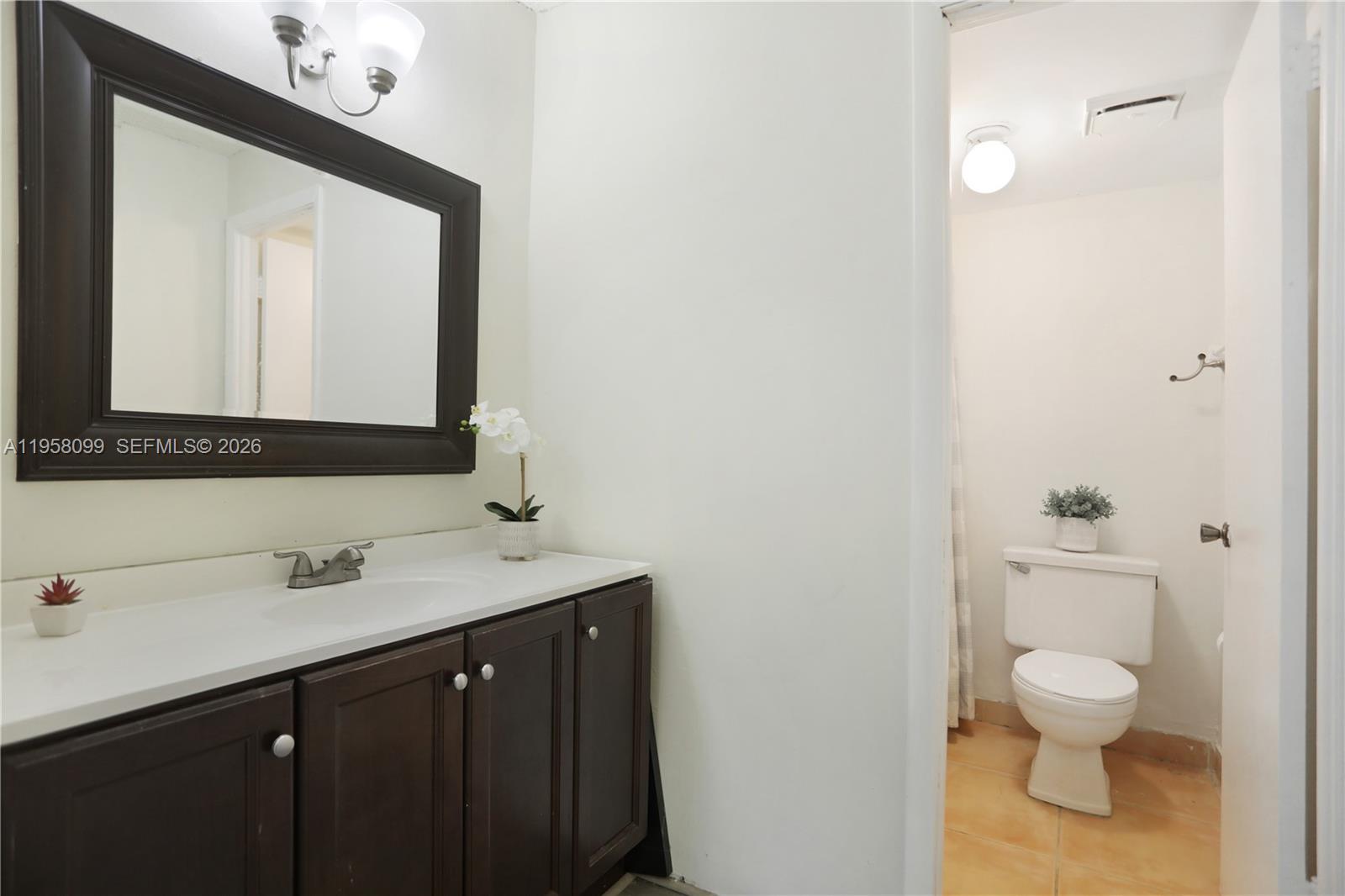 PLANTATION PLACE CONDO - Residential