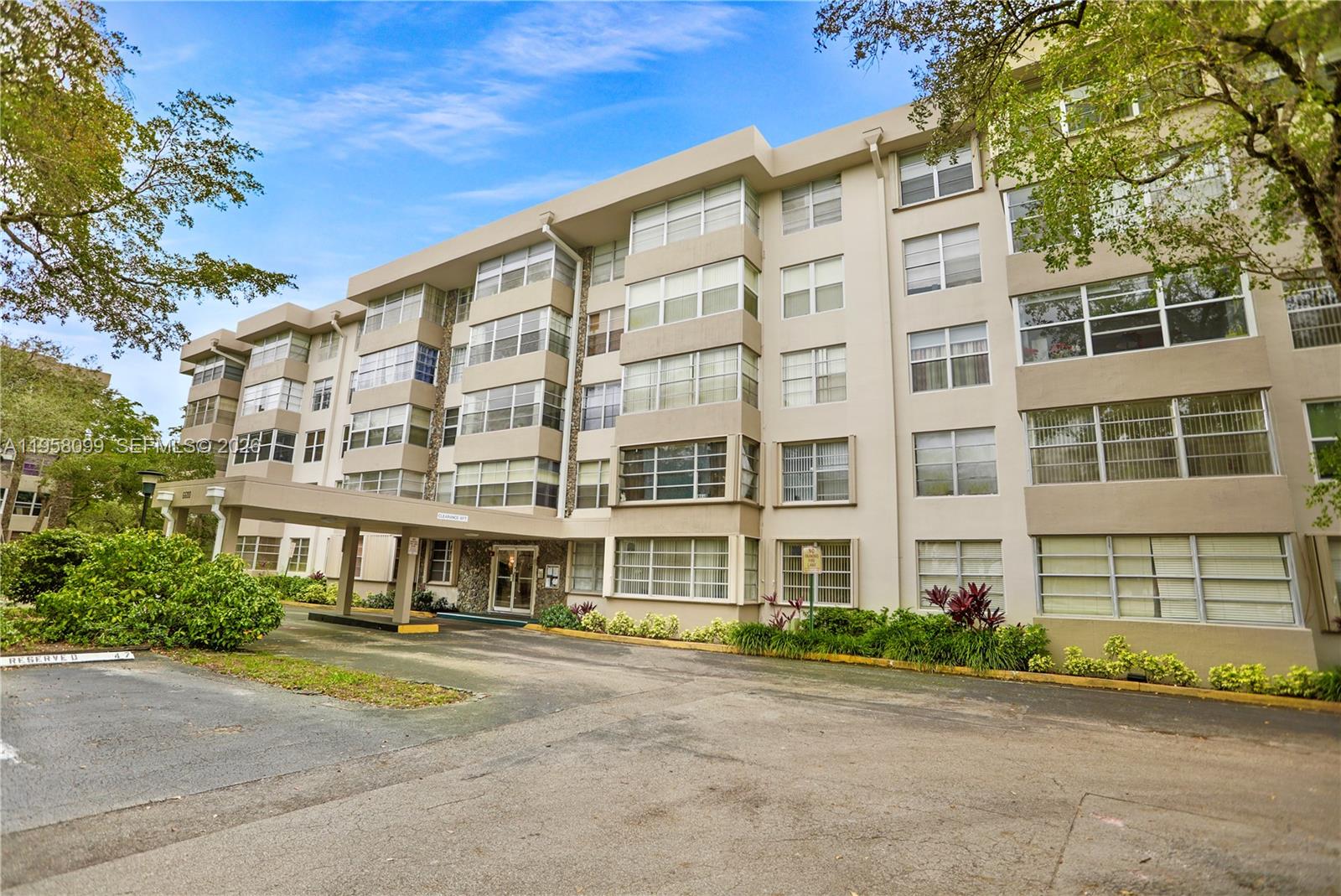 PLANTATION PLACE CONDO - Residential