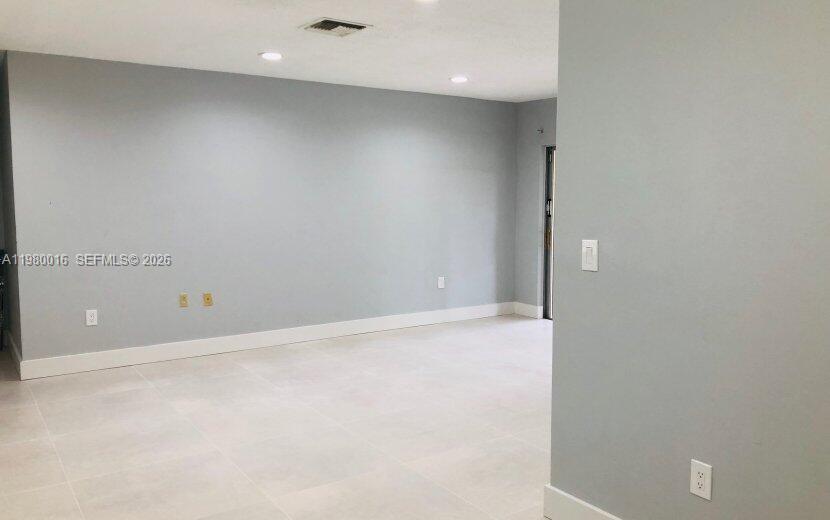 CORAL GABLES RIVIERA SEC - Residential Lease