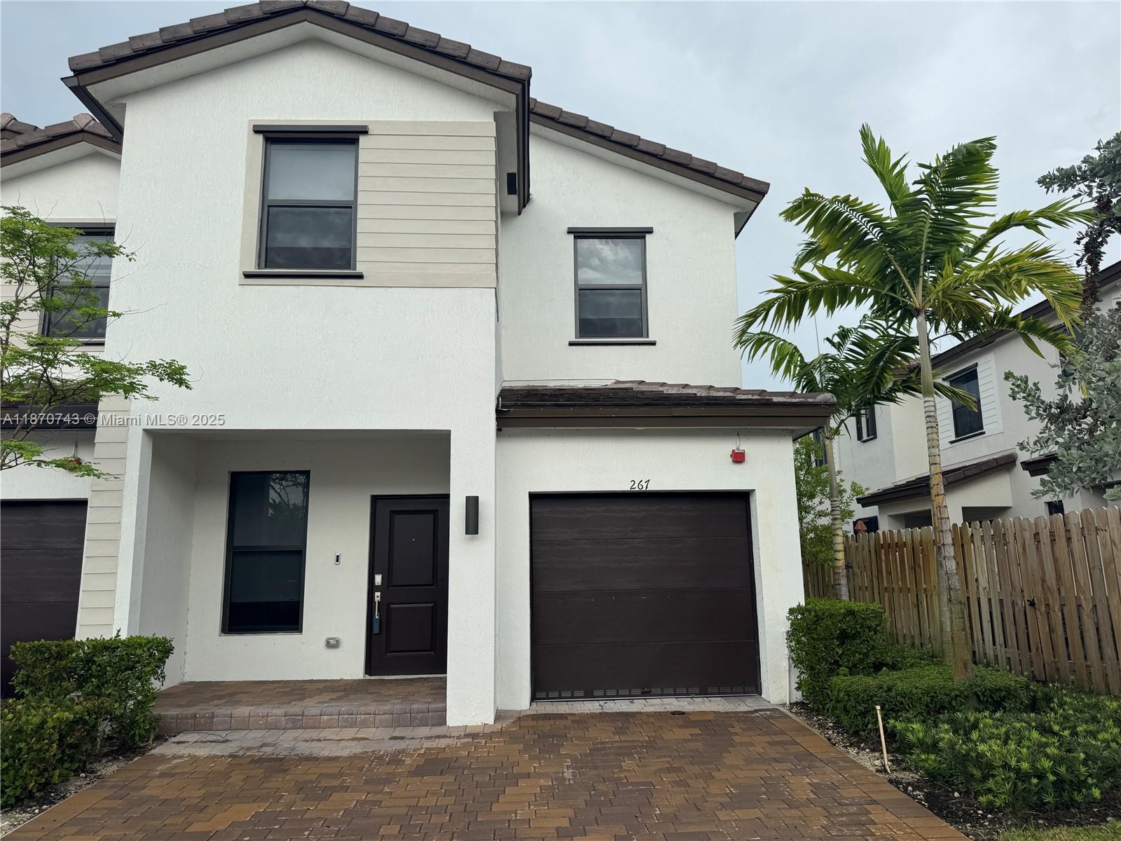 SUNSET PINES - Residential Lease