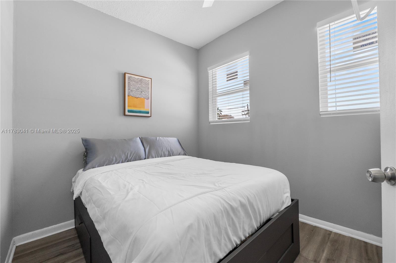 WINDSOR PLAZA CONDO - Residential Lease