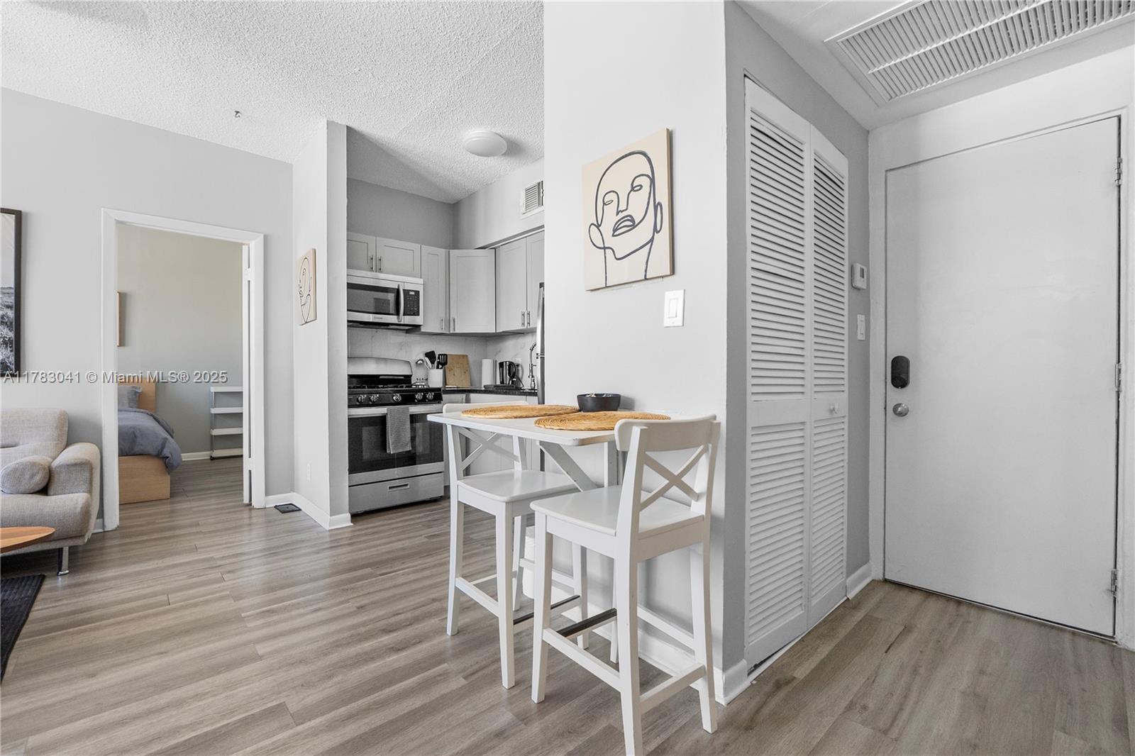 WINDSOR PLAZA CONDO - Residential Lease