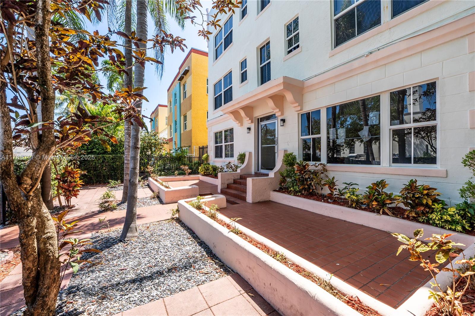 WINDSOR PLAZA CONDO - Residential Lease