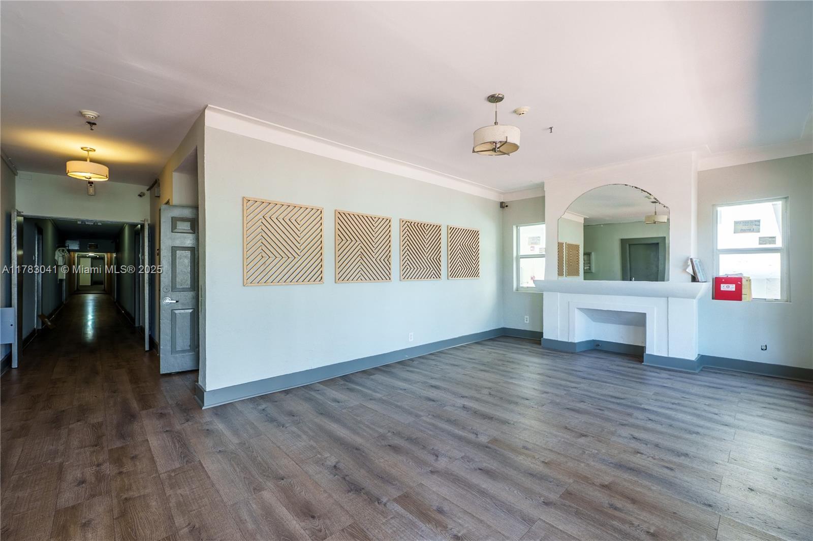 WINDSOR PLAZA CONDO - Residential Lease