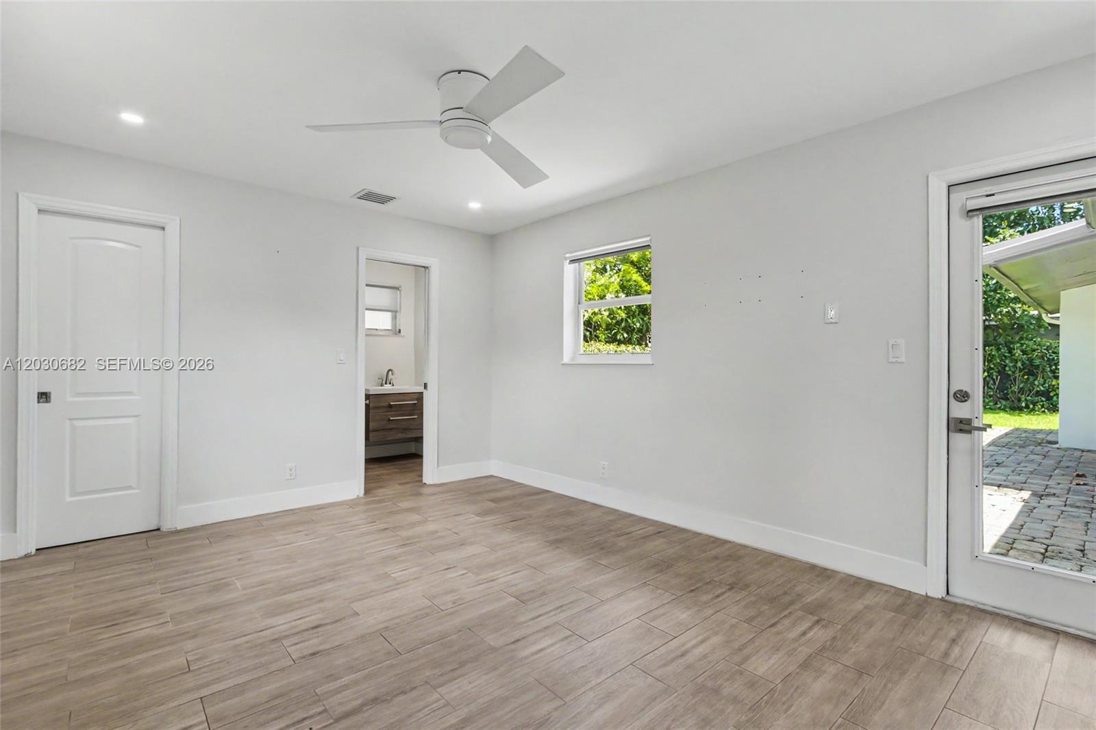 RIVERLAND VILLAGE SEC 1-R - Residential Lease