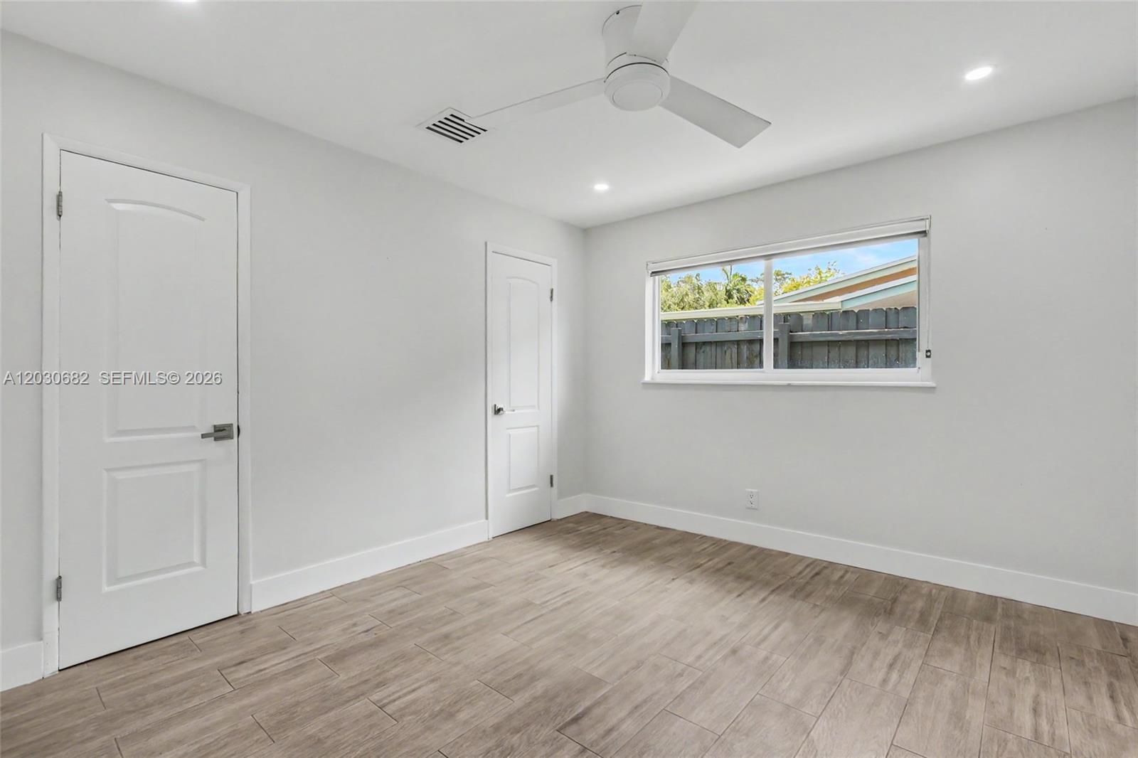 RIVERLAND VILLAGE SEC 1-R - Residential Lease