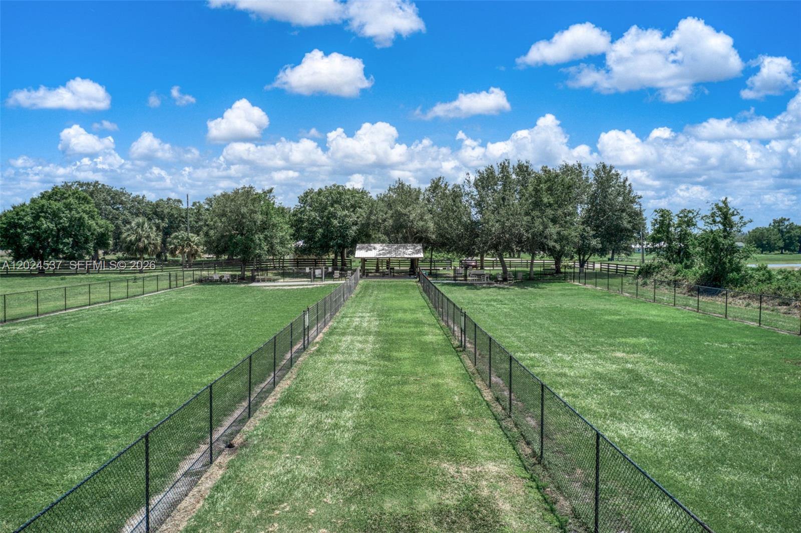 SPRING LAKE VILLAGE VII - Land
