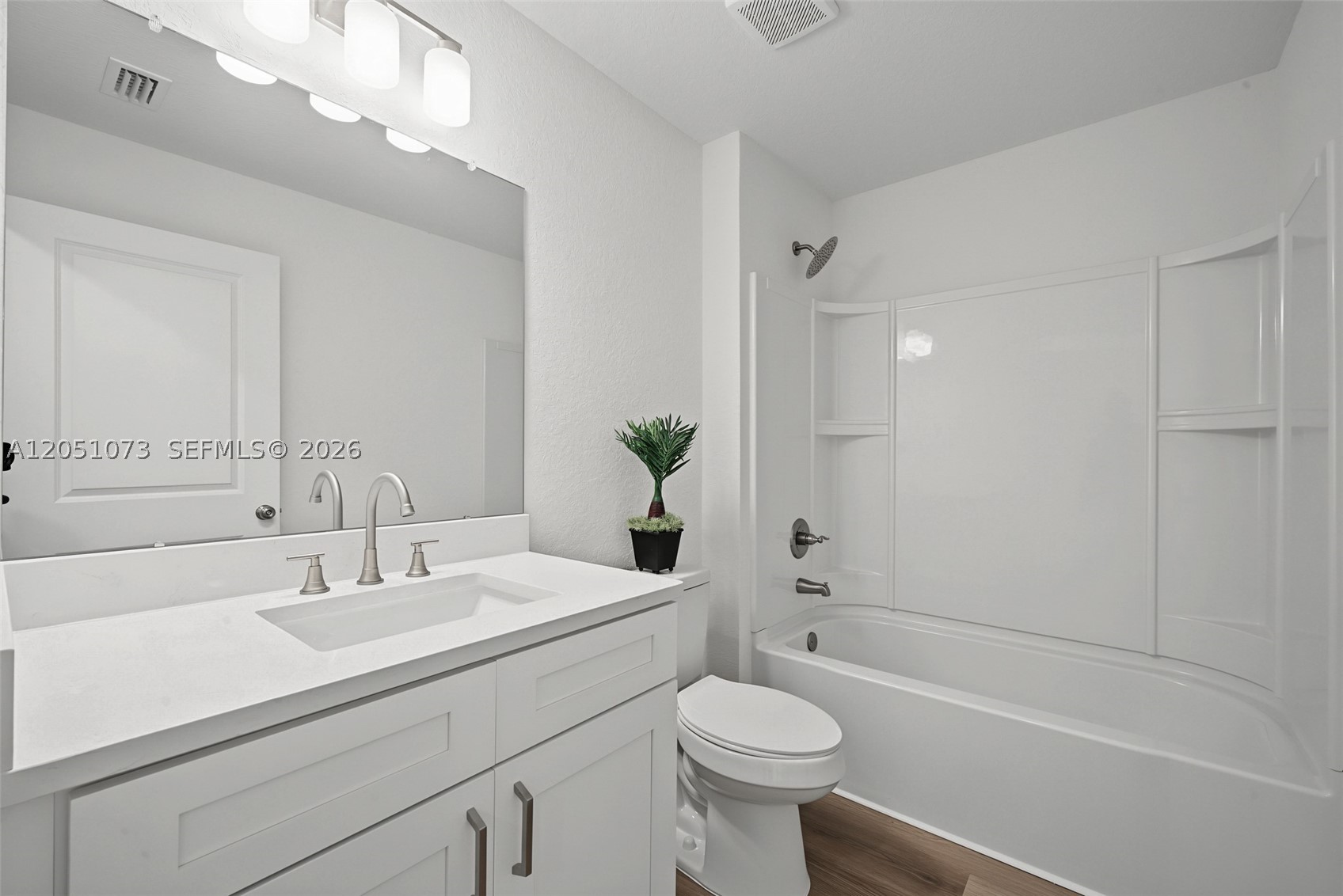 SUN N LAKE SEB UNIT 16 - Residential