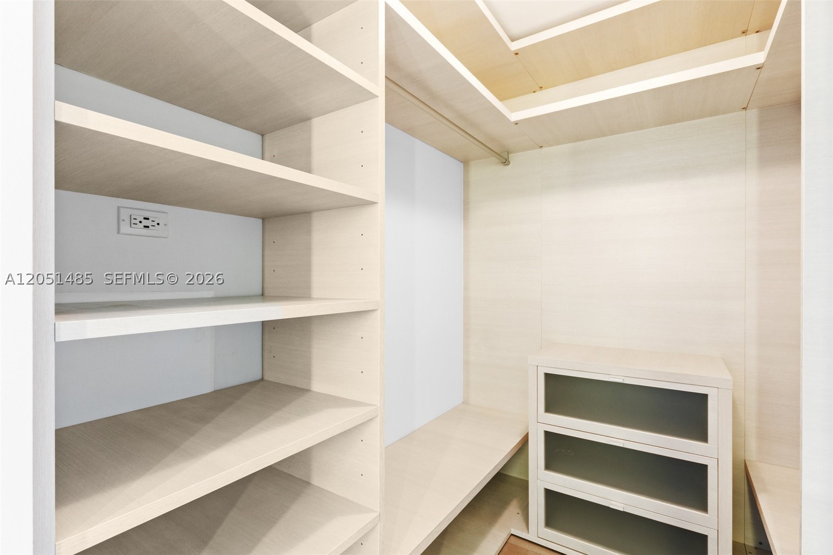 Reach Condominium - Residential Lease