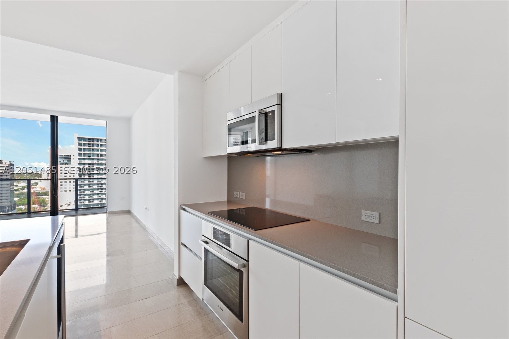 Reach Condominium - Residential Lease
