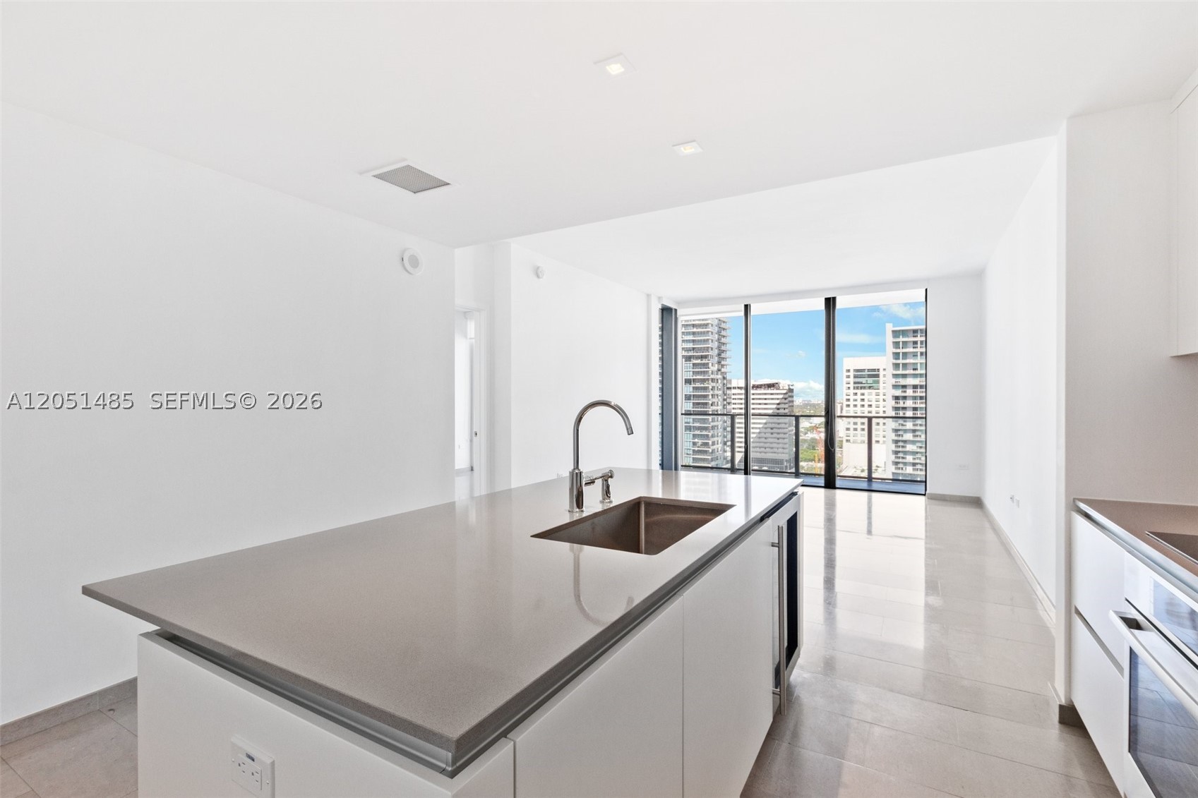 Reach Condominium - Residential Lease