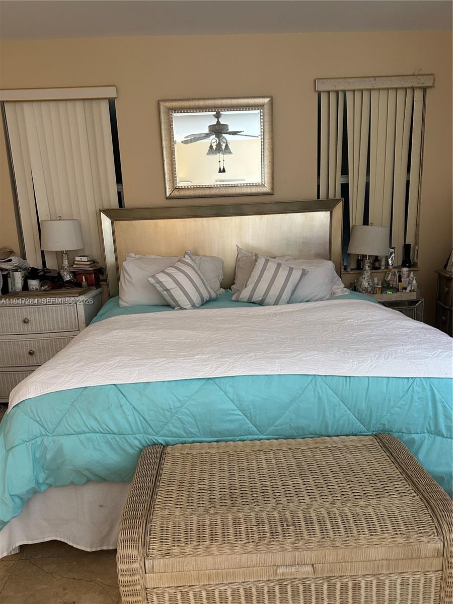 HILLSBORO KINGS VILLAGE - Residential